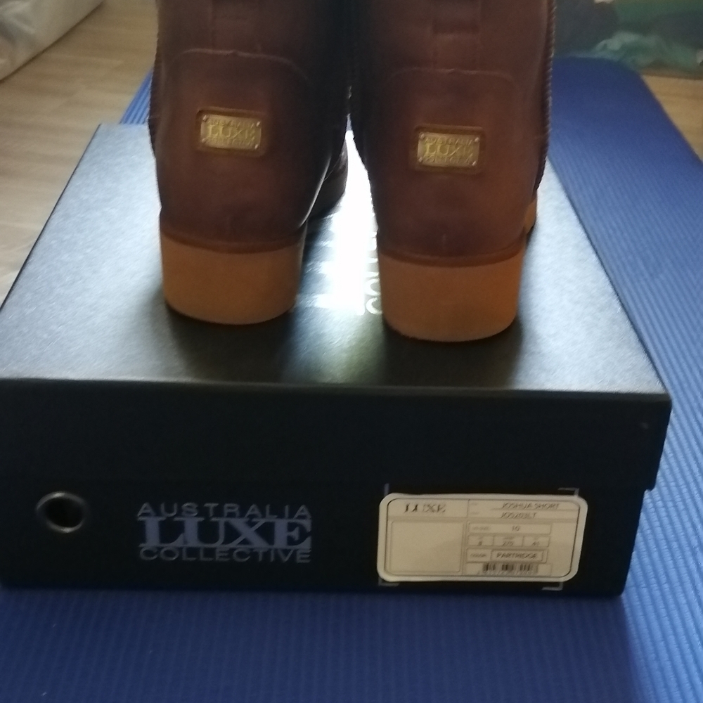 Women's brown half boots size 10